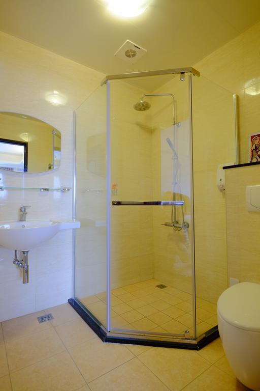 Redbean Guesthouse Уцзє Екстер'єр фото
